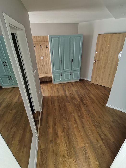 Продава се Двустаен апартамент в Бургас, Център - 65 кв.м за 2616 €/кв.м - Снимка #2