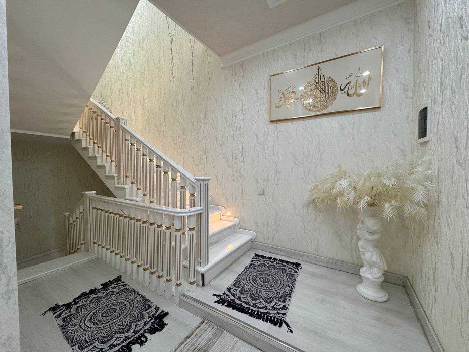 Срочно сдаётся дом в Яккасарайском  р-н ор Ракят Махаля 037*