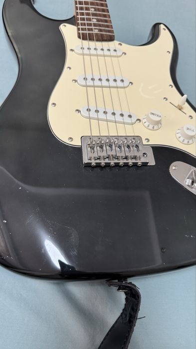 Гитара Фендер Стратокастер в отличном состоянии