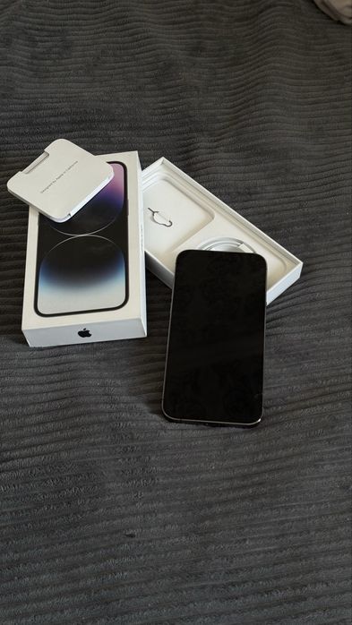 Продаю IPhone 14ProMax