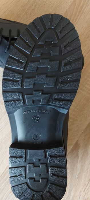 Мъжки обувки от естествена кожа на марката Кавалер 42 номер