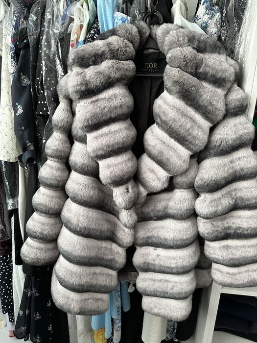 Продам шубку от Tior