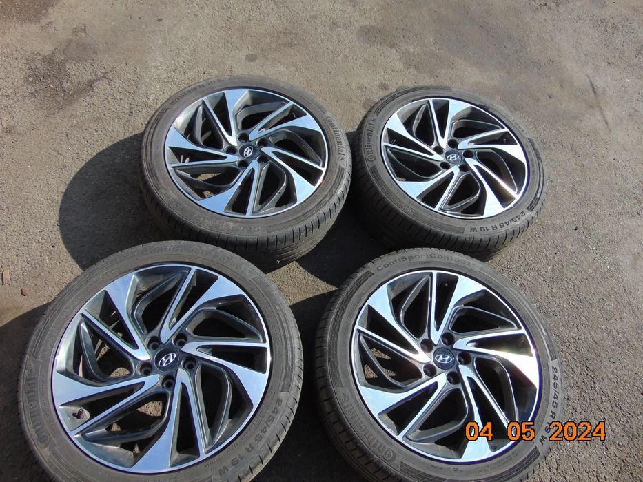 Jante hyundai Tucson r19 jante aliaj cu anvelope vara Santa fe Kia sportage Sorento mazda nissan honda 245/45/r19  continental