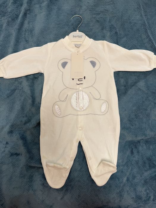Продам новые детские вещи