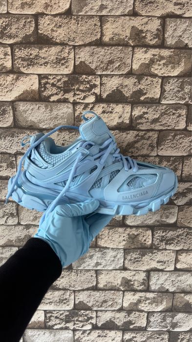 Balenciaga Track