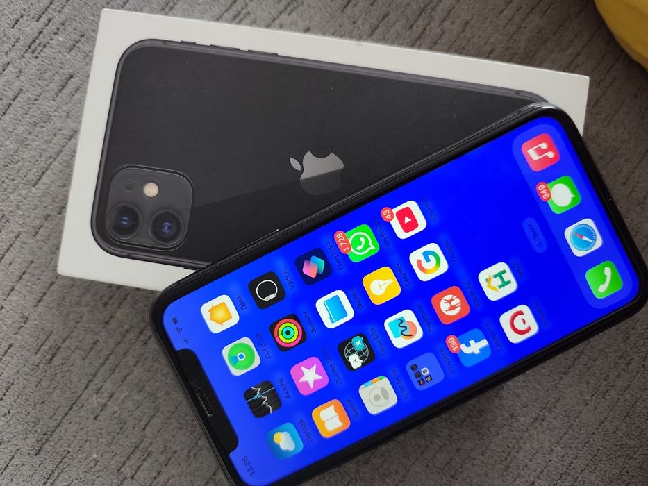 Продается iPhone 11