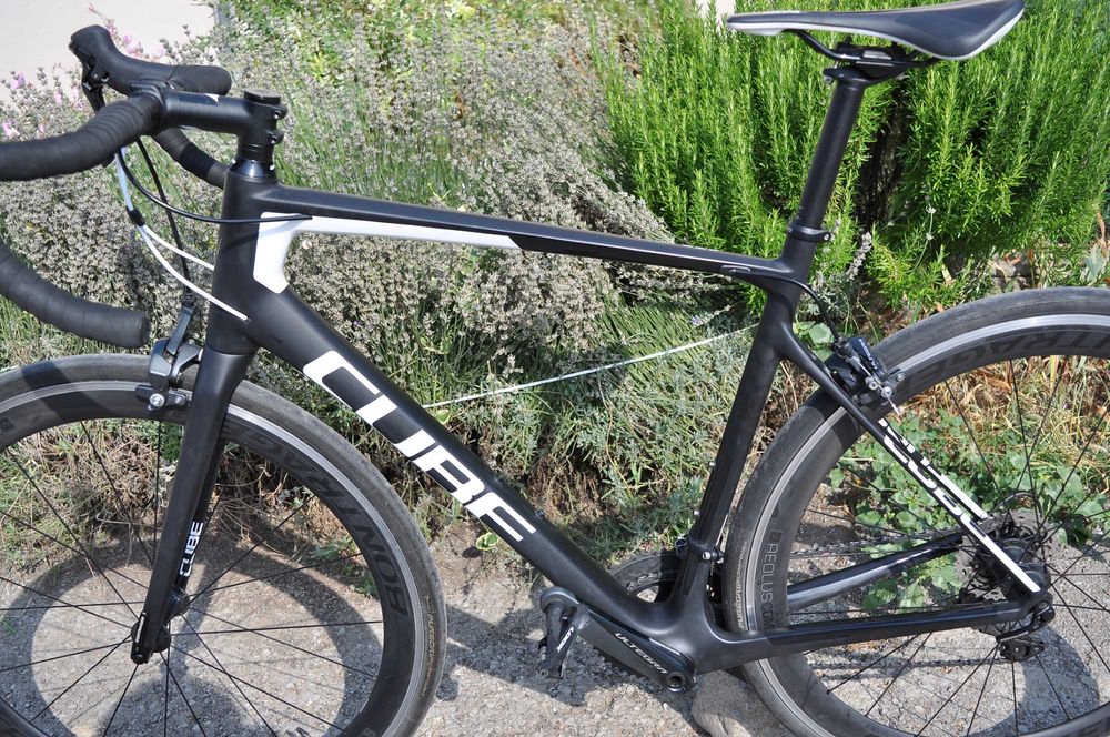Cube Attain GTC Race 2019-Ultegra R8000-карбонов шосеен велосипед