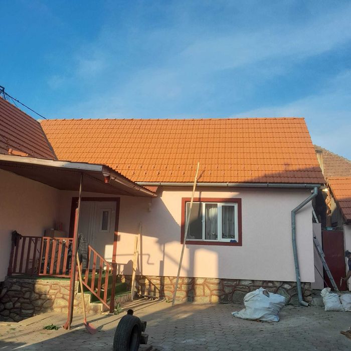 Montaj acoperis nou, reparatii acoperis, dulgherie, mansardare