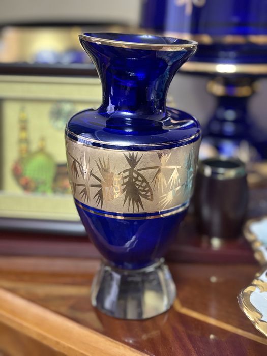 Маленькая ваза   Старый выпуск 80 х