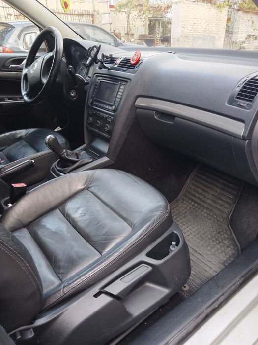 Шкода Октавия на части. Skoda Octavia 2000 кубика дизел
