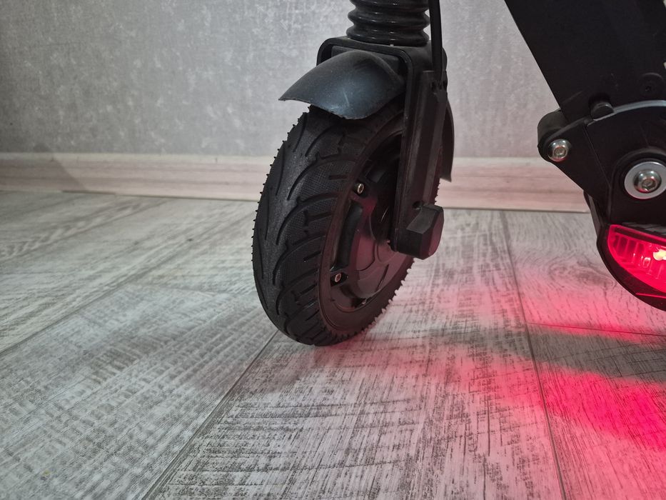 Электросамокат Gt E-Scooter