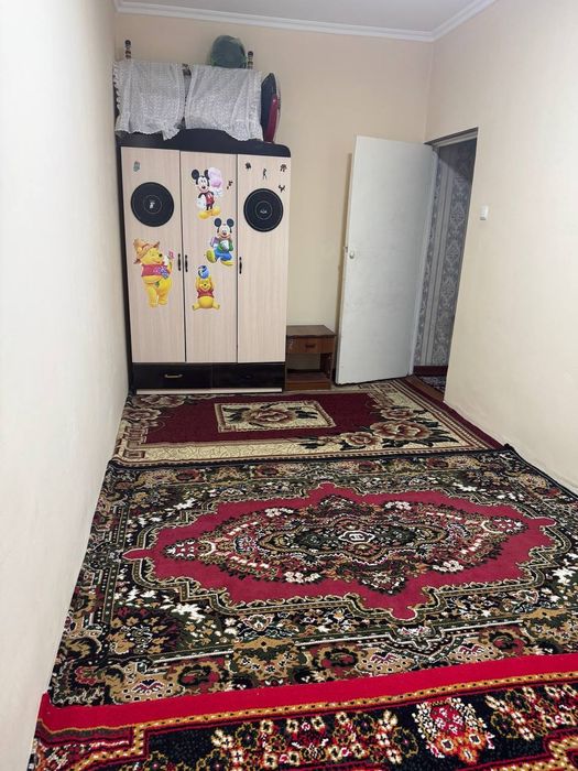 Квартира сотилади 2 хонали 3 хона килинган