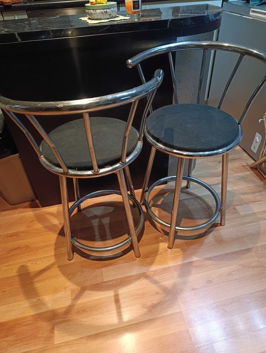 Запазени столове