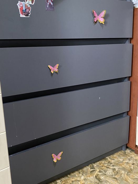 Комод 20 мын почти новый