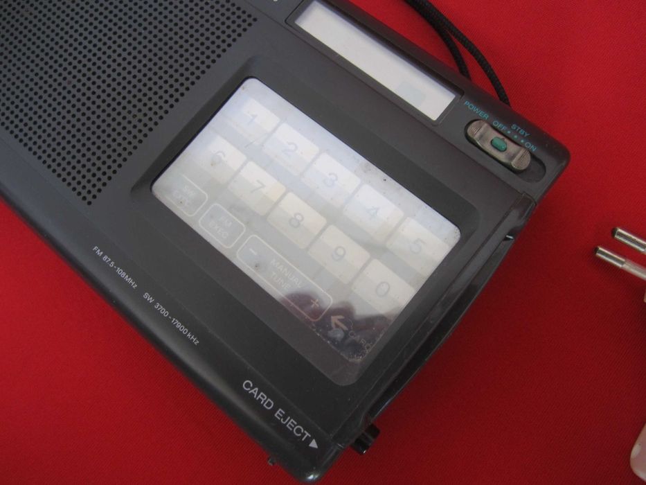 Sony антично Радио ICF-SW800 с 4 карти