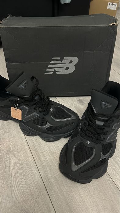 New Balance 9060