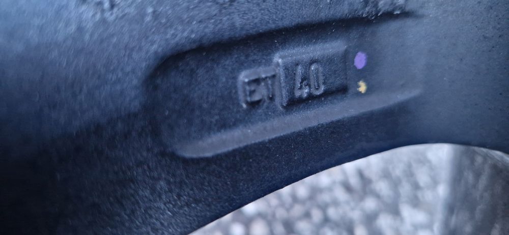 Джанти с гуми 215/55/17