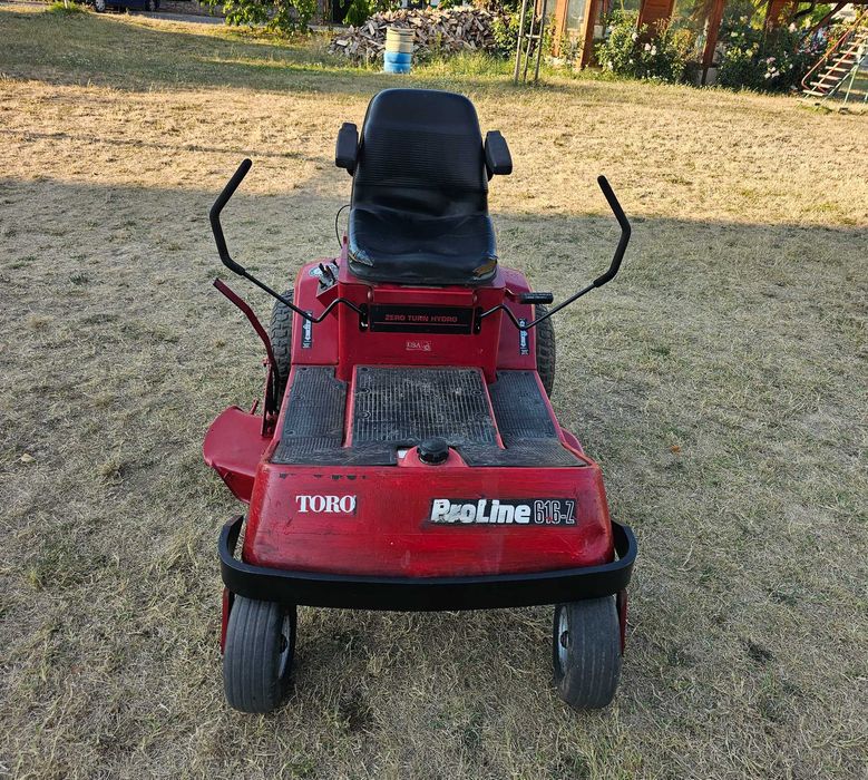 Тракторна Косачка TORO/ДвуЦилиндрова 16.коня. ПЕРФЕКТНА