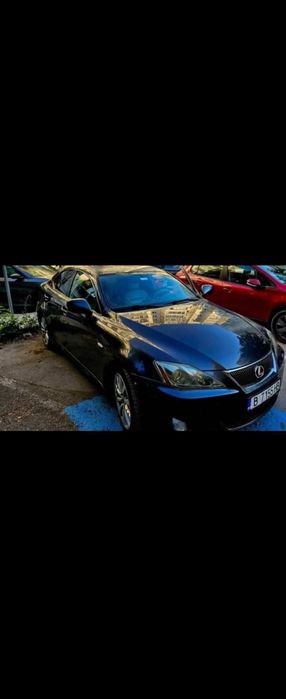 Lexus i 220 отличен