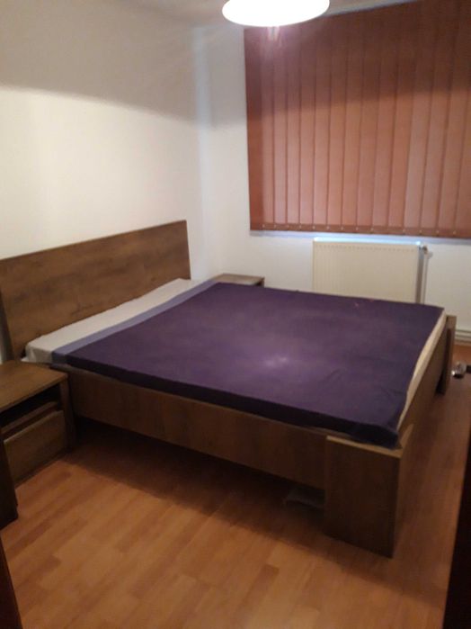inchiriez apartament 2 camere piata mare etaj 1