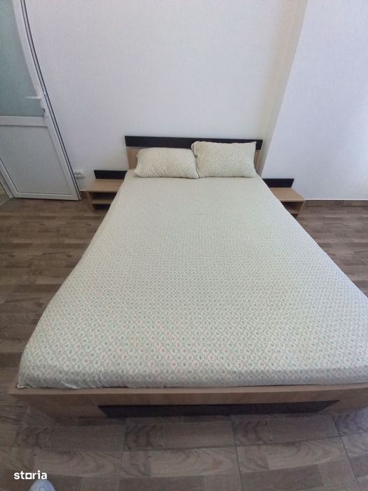 Ofer spre închiriere garsoniera Mioveni