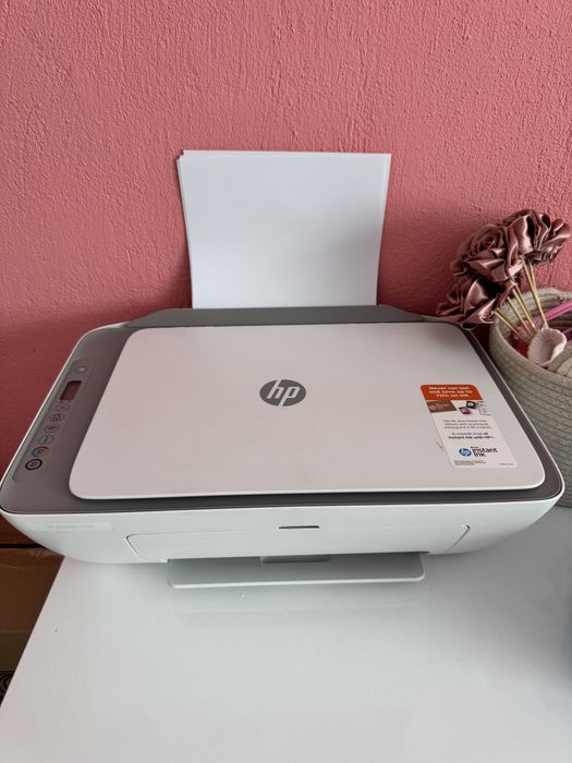 HP DeskJet 2720e – принтер + скенер