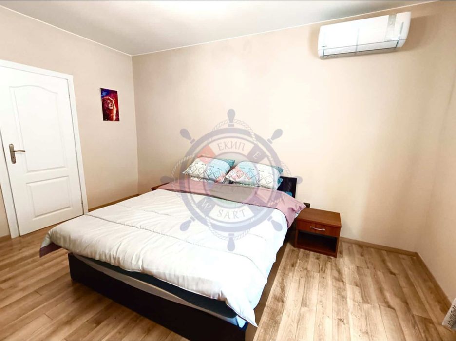 Просторен апартамент 115кв в К.К. Чайка