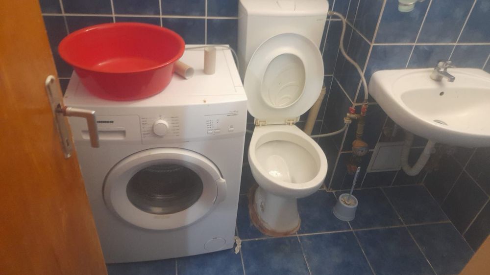 Dau apartament ân chirie!!