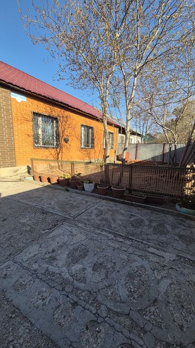 Продам или обмен 4 - ком дом.