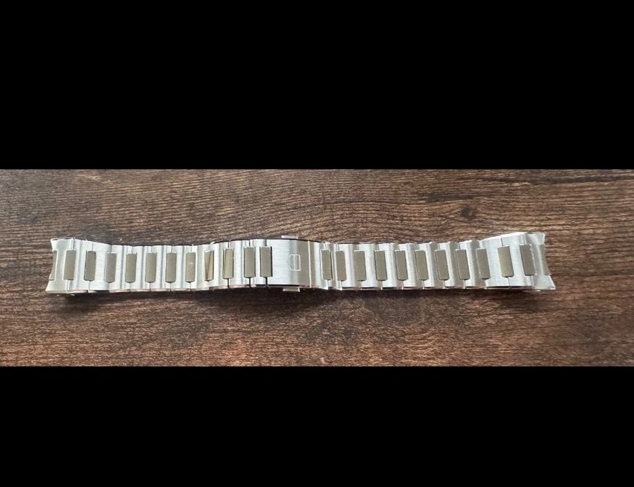 Tag Heuer  Connected E4 Bracelet
