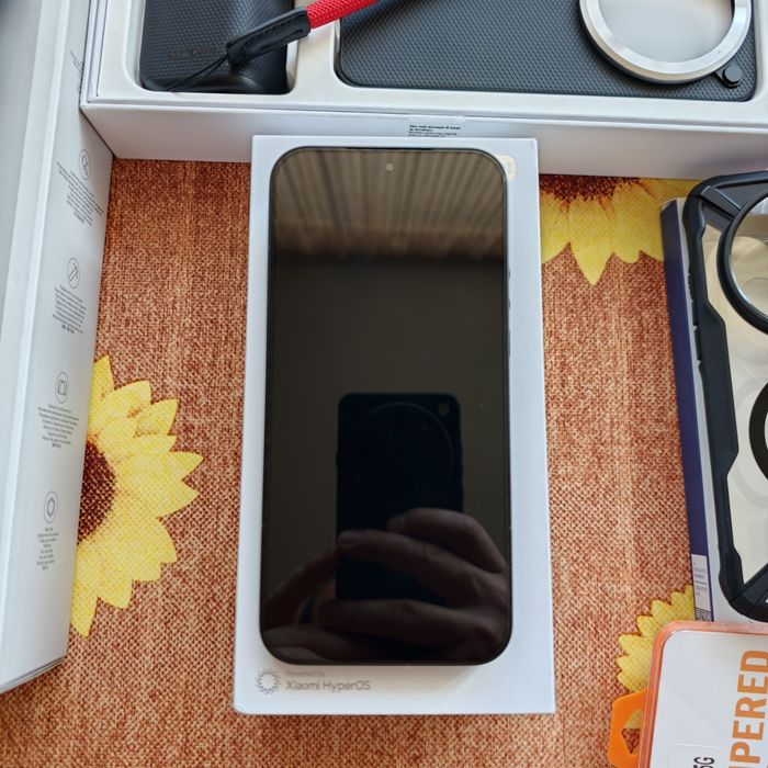 Xiaomi 17 Ultra + Photography Kit Pro + 120W HyperCharge Combo + Zoom Floor Selfie Stick Tripod 62" + подаръци