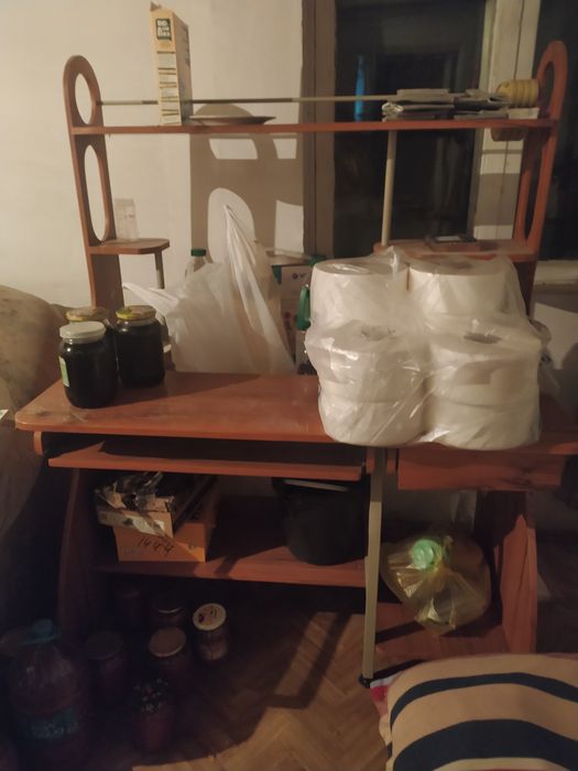 Стол для компьютера