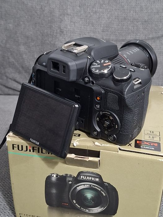 Aparat Fujifilm HS20EXR