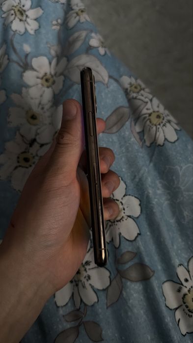 Продам Iphone 11pro