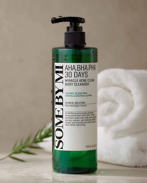 Почистващ гел за тяло с aha bha киселини some by mi