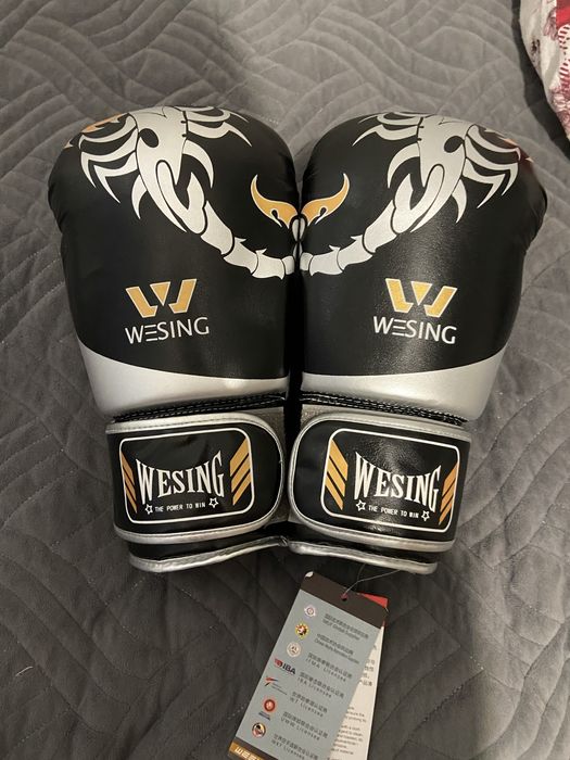 Перчатки Wesing