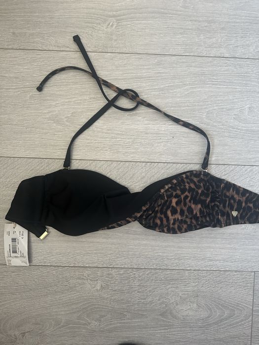 Бански - Oysho, guess