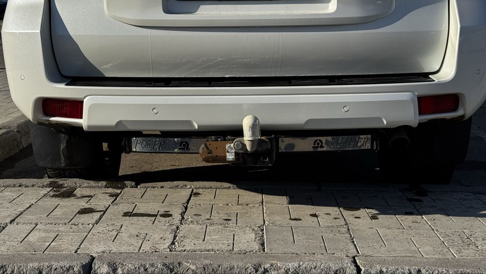 Фаркоп на Прадо 150