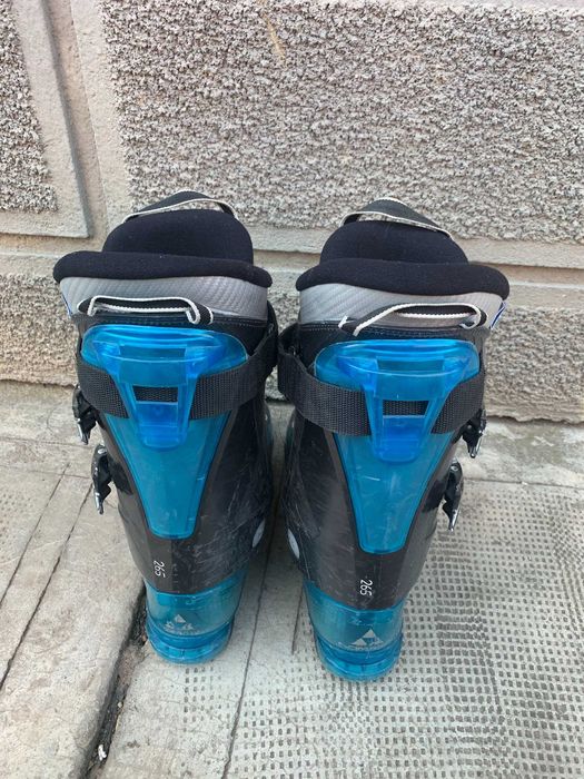 Clapari ski schi Fischer Viron blue marime EUR:41 Mondo:26.5 303mm