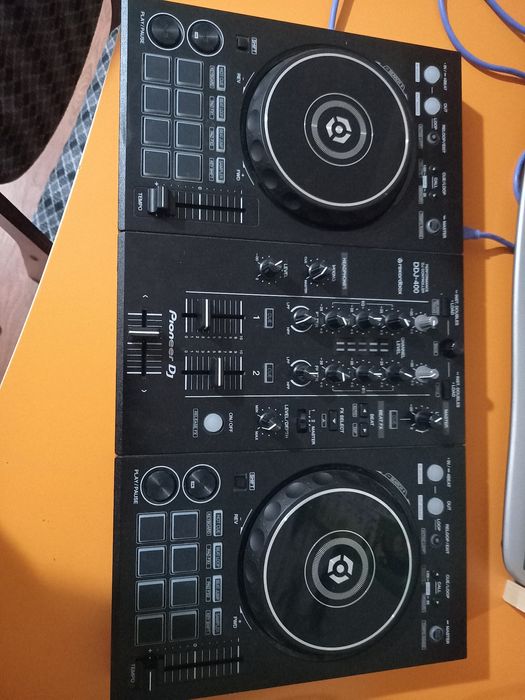 Музыкальное оборудование