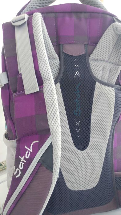 ученическа раница  с твърд гръб   - Satch Sat-Sin