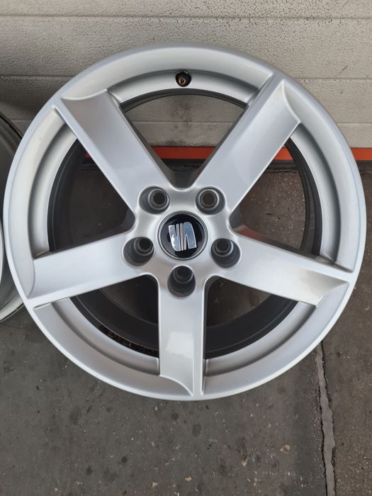 Оригинални джанти за СЕАТ SEAT VW AUDI SKODA R16 5x112 ET33 6.5J