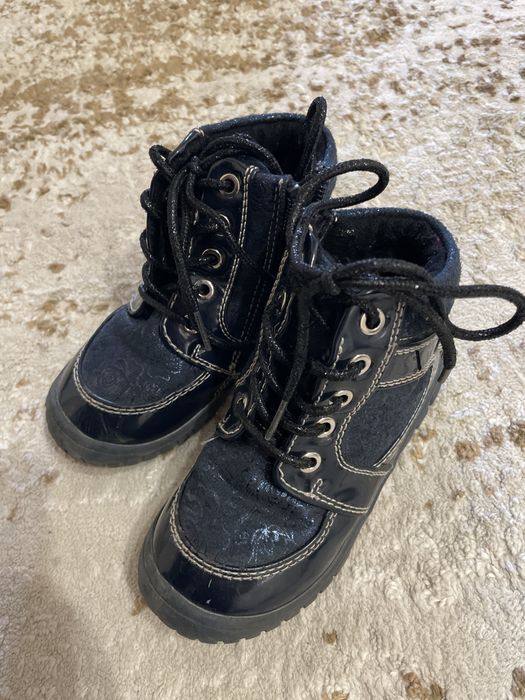 Продам детские обуви разных размеров