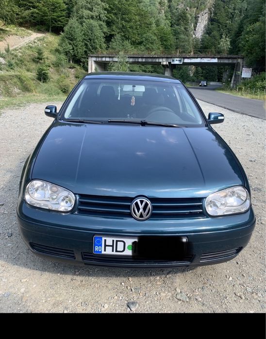 Vând golf 4………..,