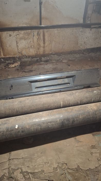 Продам задний бампер от ваз 2115.