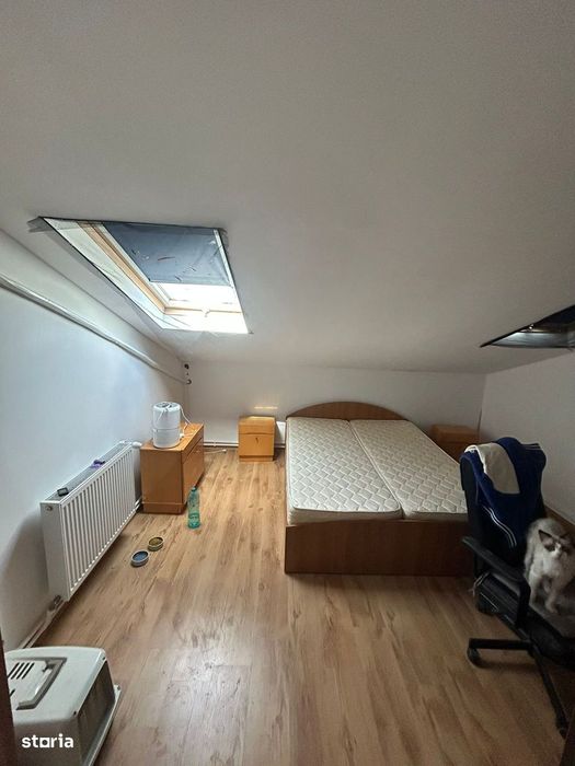 Vand casa si teren