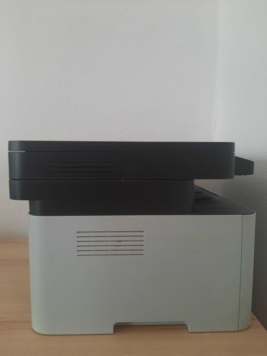 Продам принтер-сканер Samsung Xpress M2070W