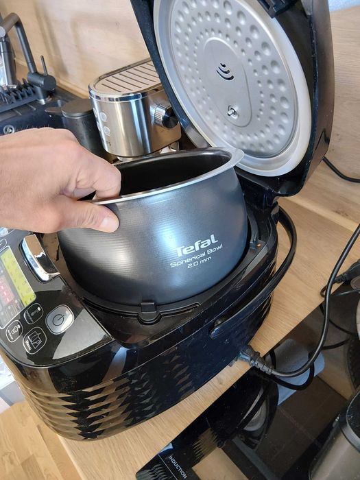 Мултикукър Tefal 16 в 1 SpheriCook RK745800