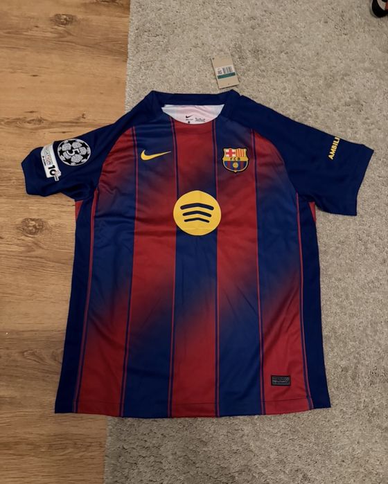 Tricou Raphinia barcelona