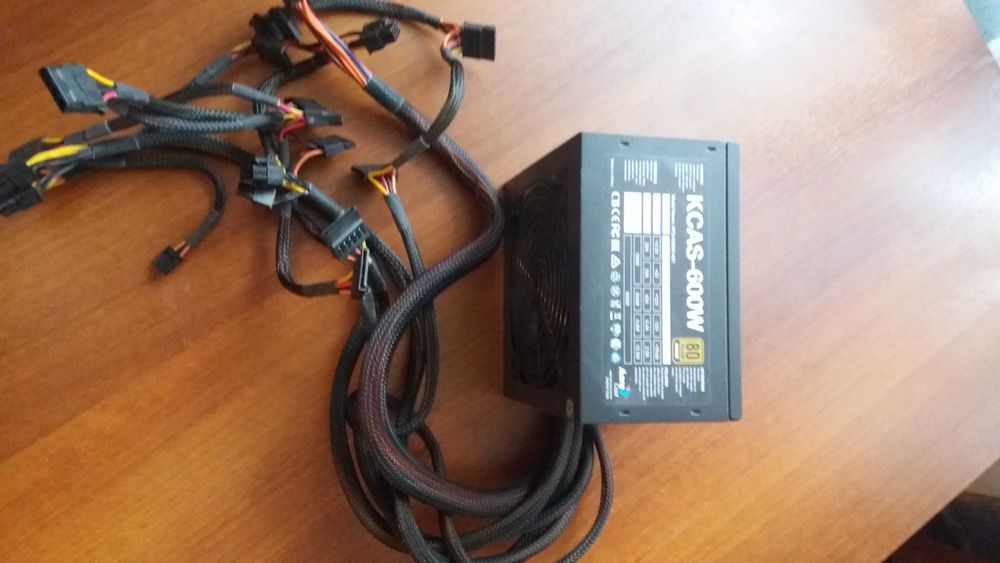 продам блоки питания